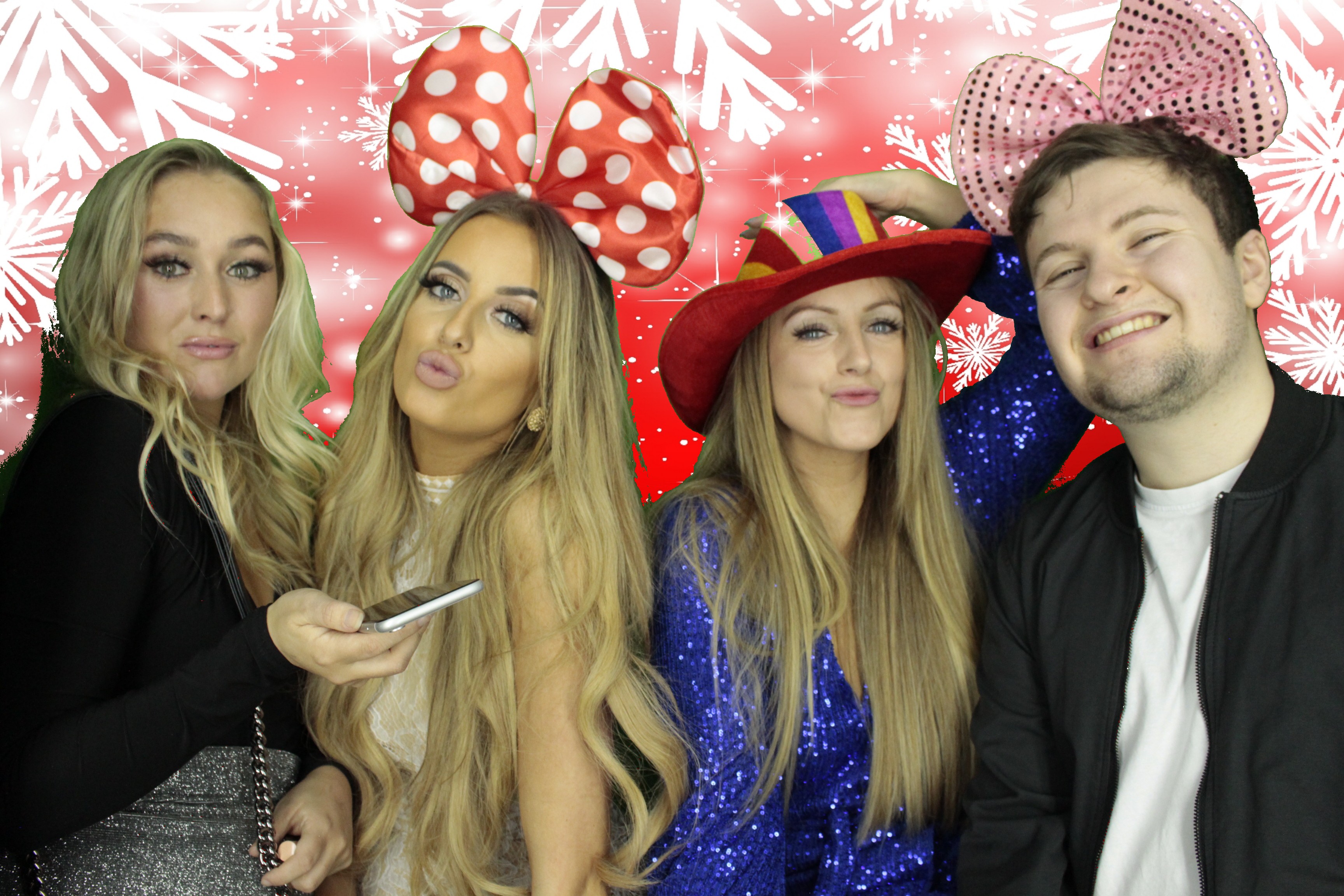 Ocean Network Express Christmas Party 2019 | View more photos from the event at gallery.myphotoboothexperience.co.uk/u/MyPhotoBoothExperienceLtd/Ocean-Network-Express-Christmas-Party-2019